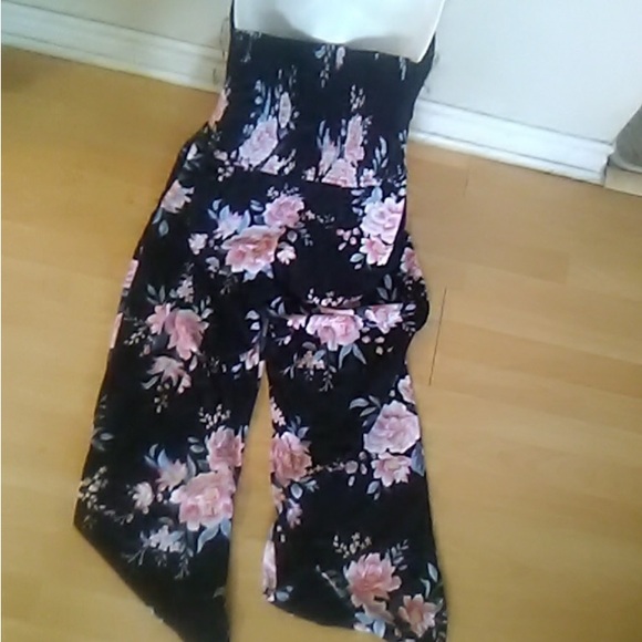 Strapless Floral Wide Leg Pantsuit w/ Shaped Bodice & Shirred Elastic Back!!! - Picture 4 of 14